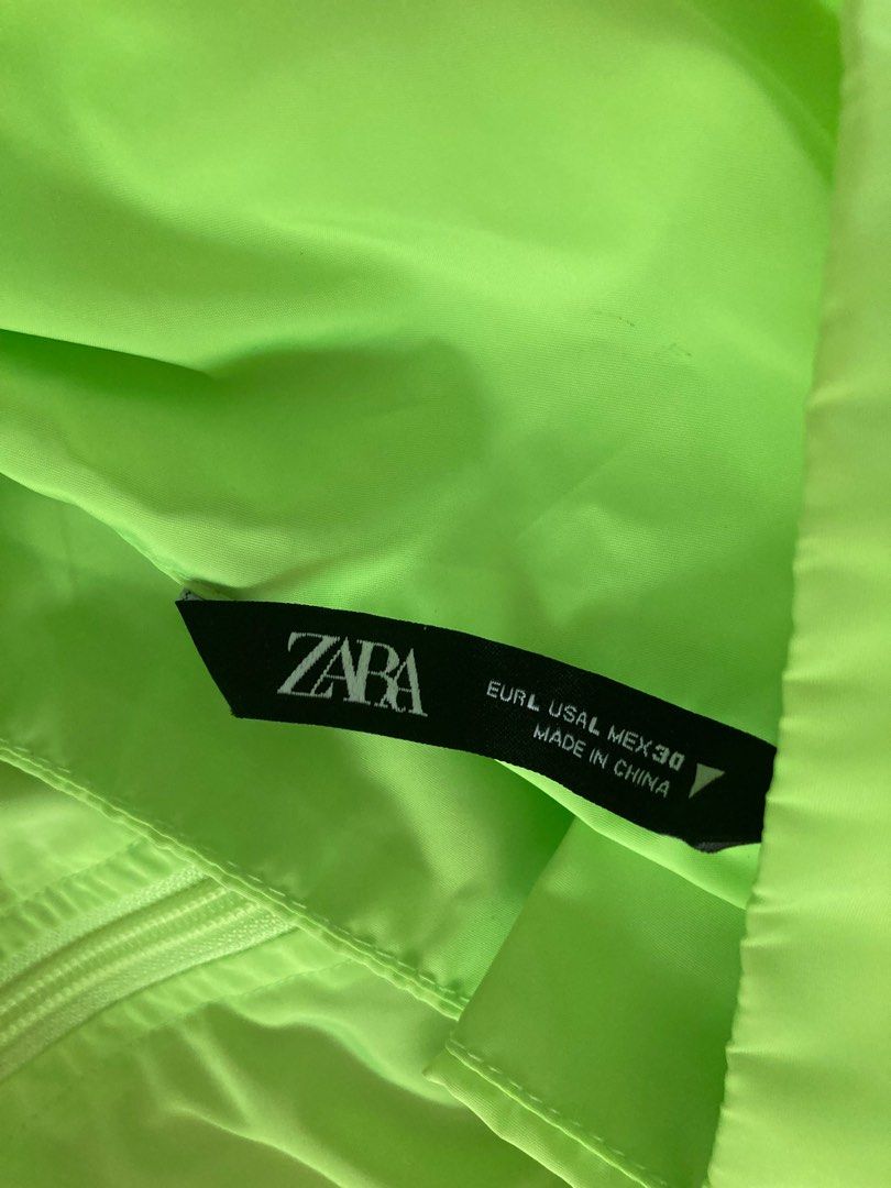 Zara Windbreaker in Fluorescent Green, Women's Fashion, Coats, Jackets