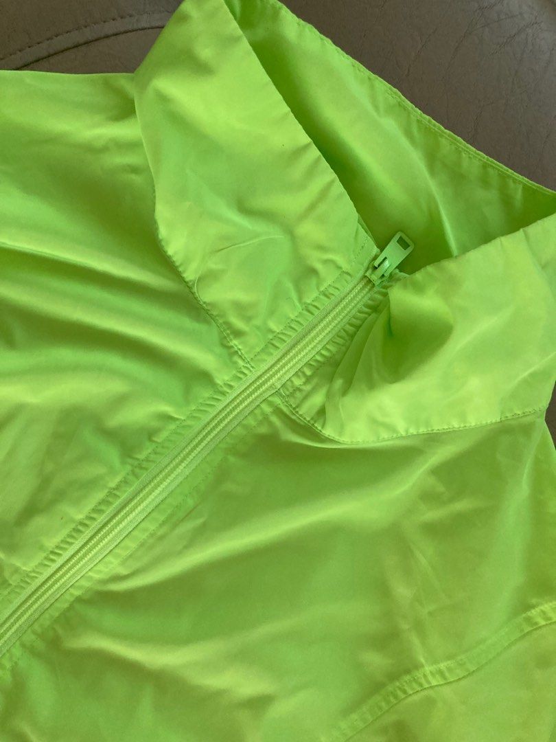 Zara Windbreaker in Fluorescent Green, Women's Fashion, Coats, Jackets