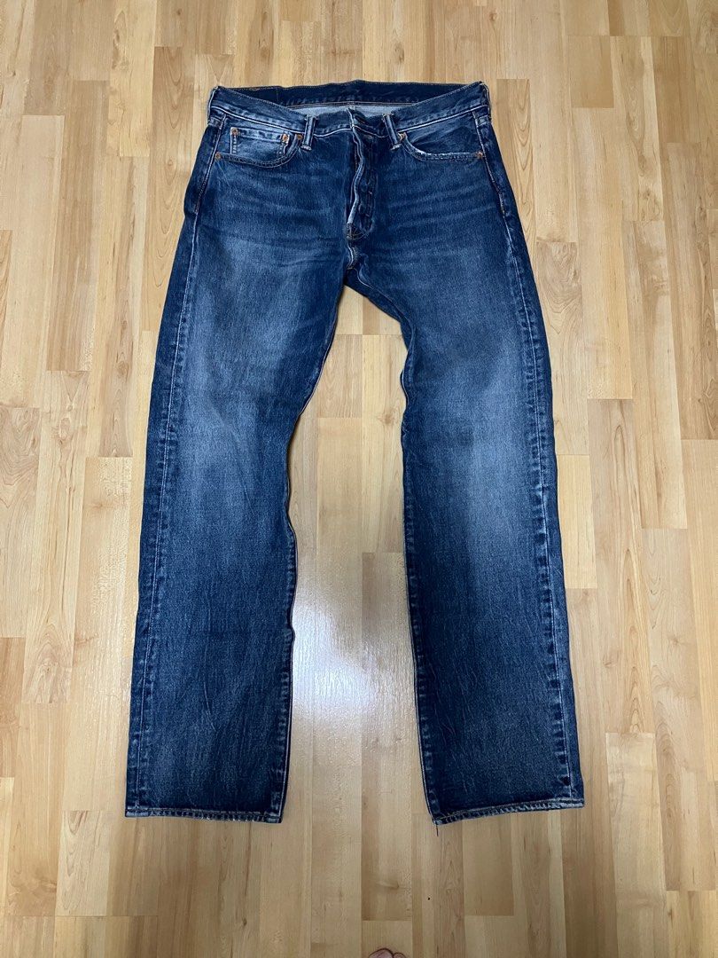[34] Levis Jeans Mens, Men's Fashion, Bottoms, Jeans on Carousell