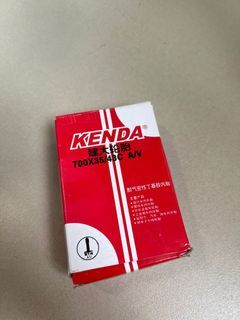 700 x 35 / 43 c inner tube Kenda