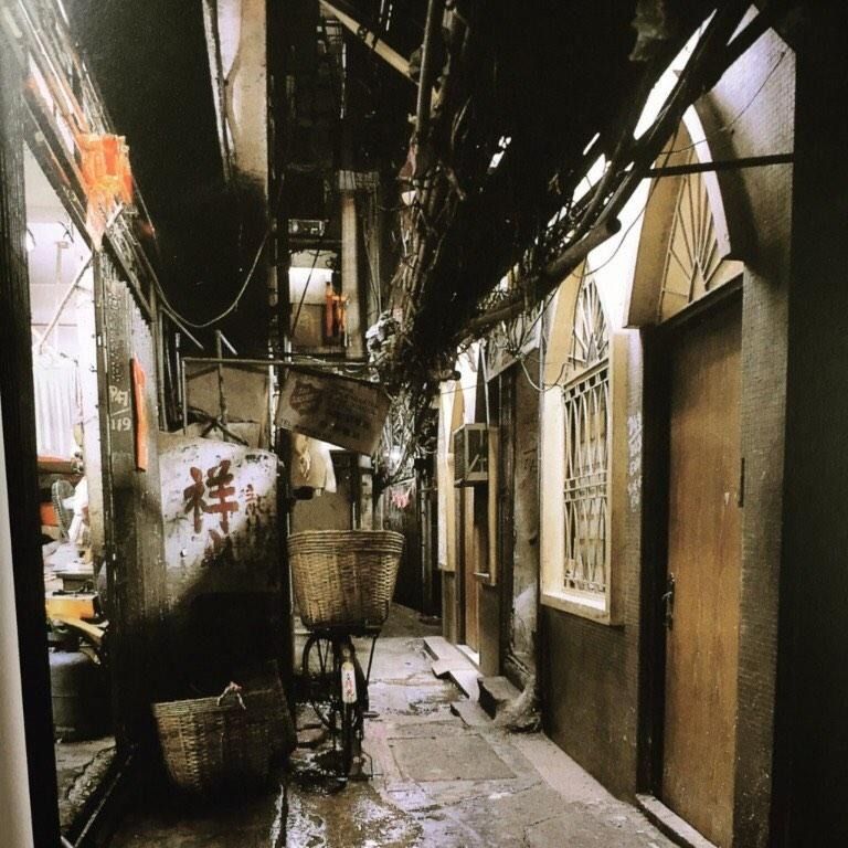 九龍城寨City of darkness Kowloon City 九龍城探訪魔窟で暮らす人