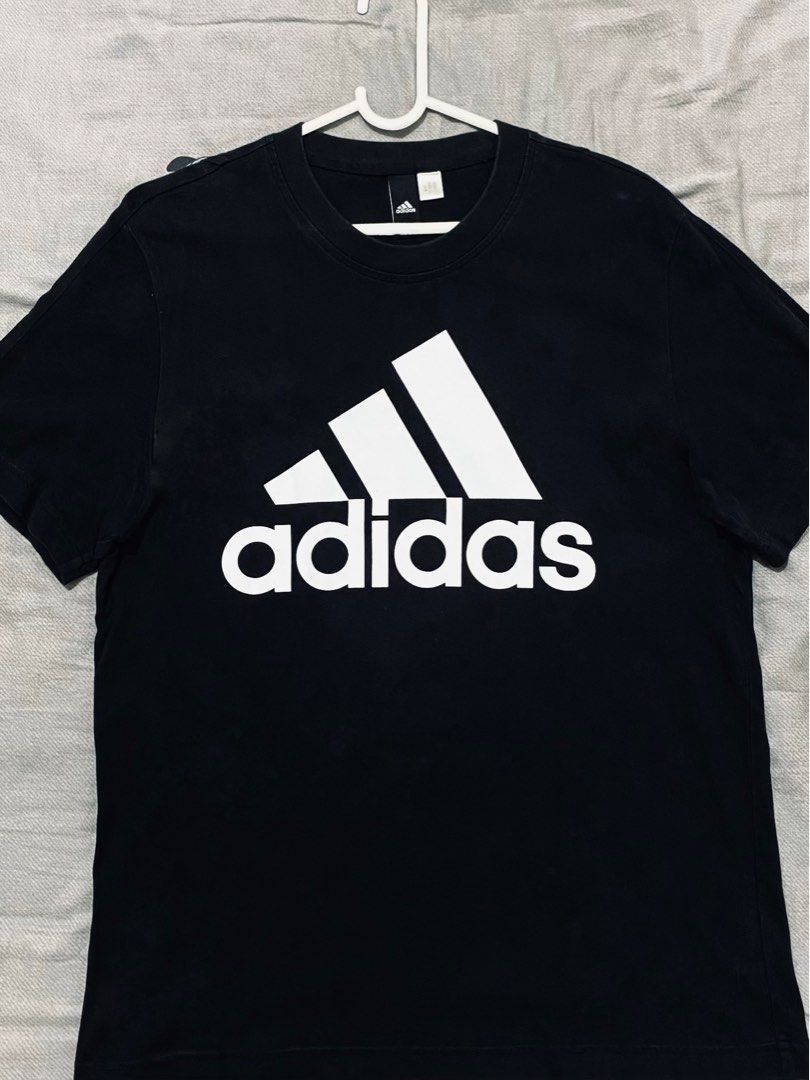 Black adidas on sale shirt