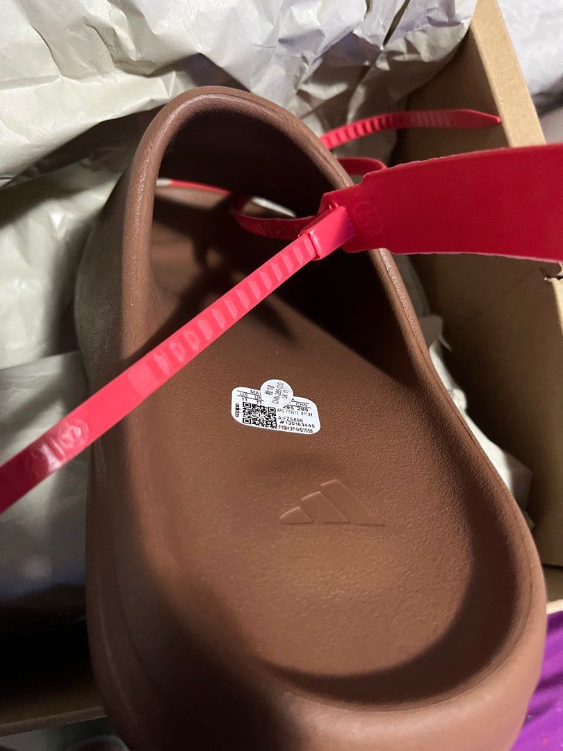 Adidas Yeezy Slides Flax size 11, Men's Fashion, Footwear, Slippers u0026 Slides  on Carousell