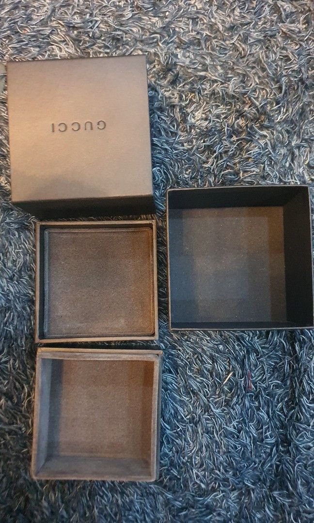 Authentic gucci box only (Category: Luxury Accessories) located in Cavite. Submitted by ohmie23 (Listing ID 1203151903, Image 3). Description: Authentic gucci box only 3x3 inch.