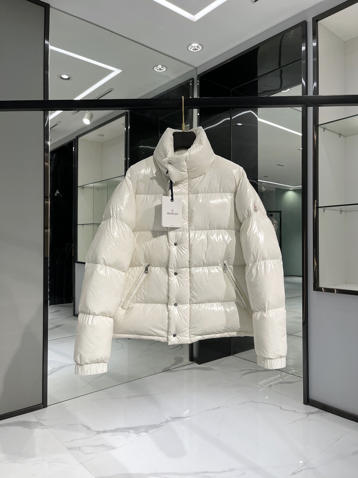Glossy moncler clearance