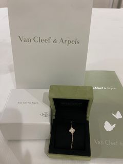 Authentic Van Cleef Sweet Alhambra Bracelet
