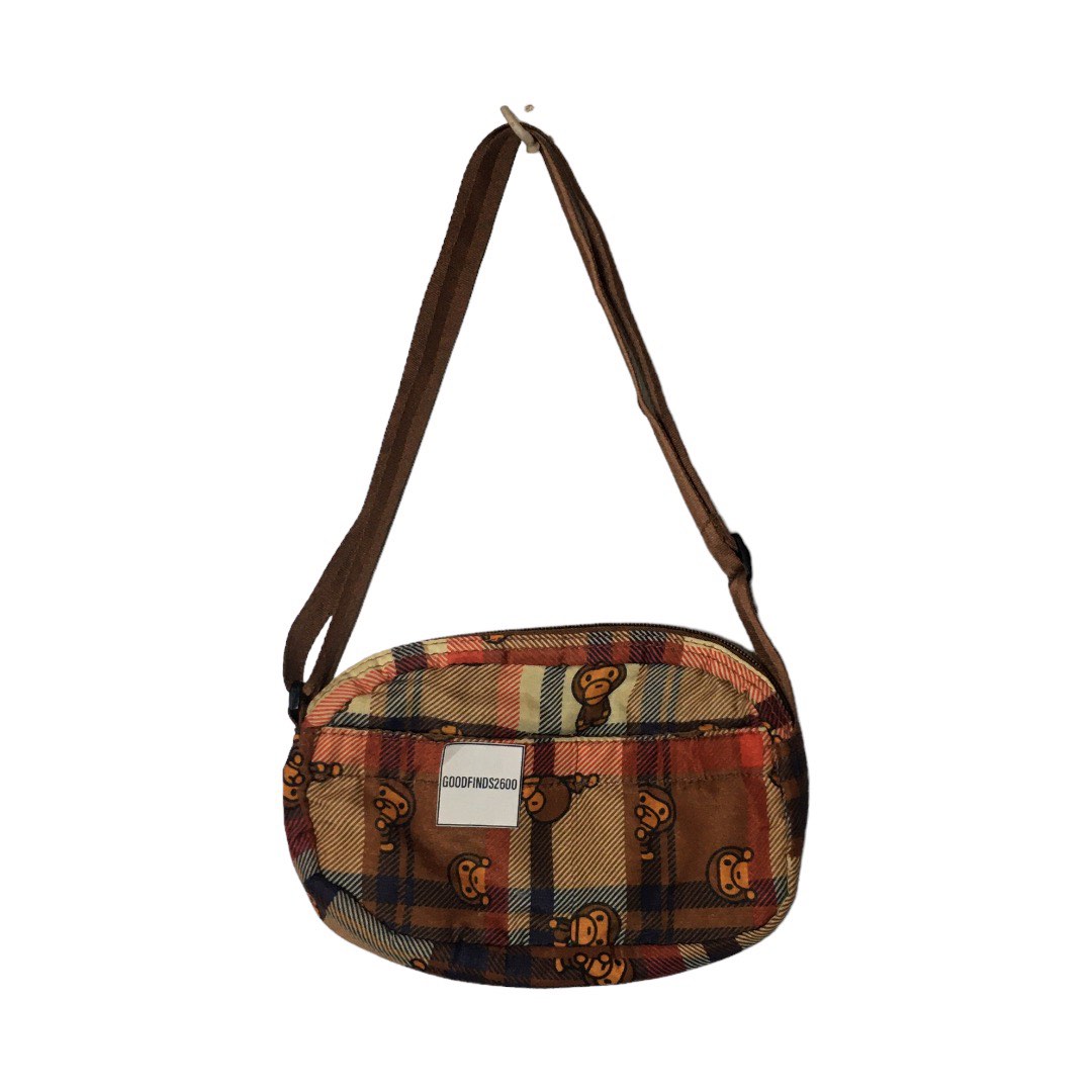 BAPE Baby Milo Sling, Men's Fashion, Bags, Sling Bags on Carousell