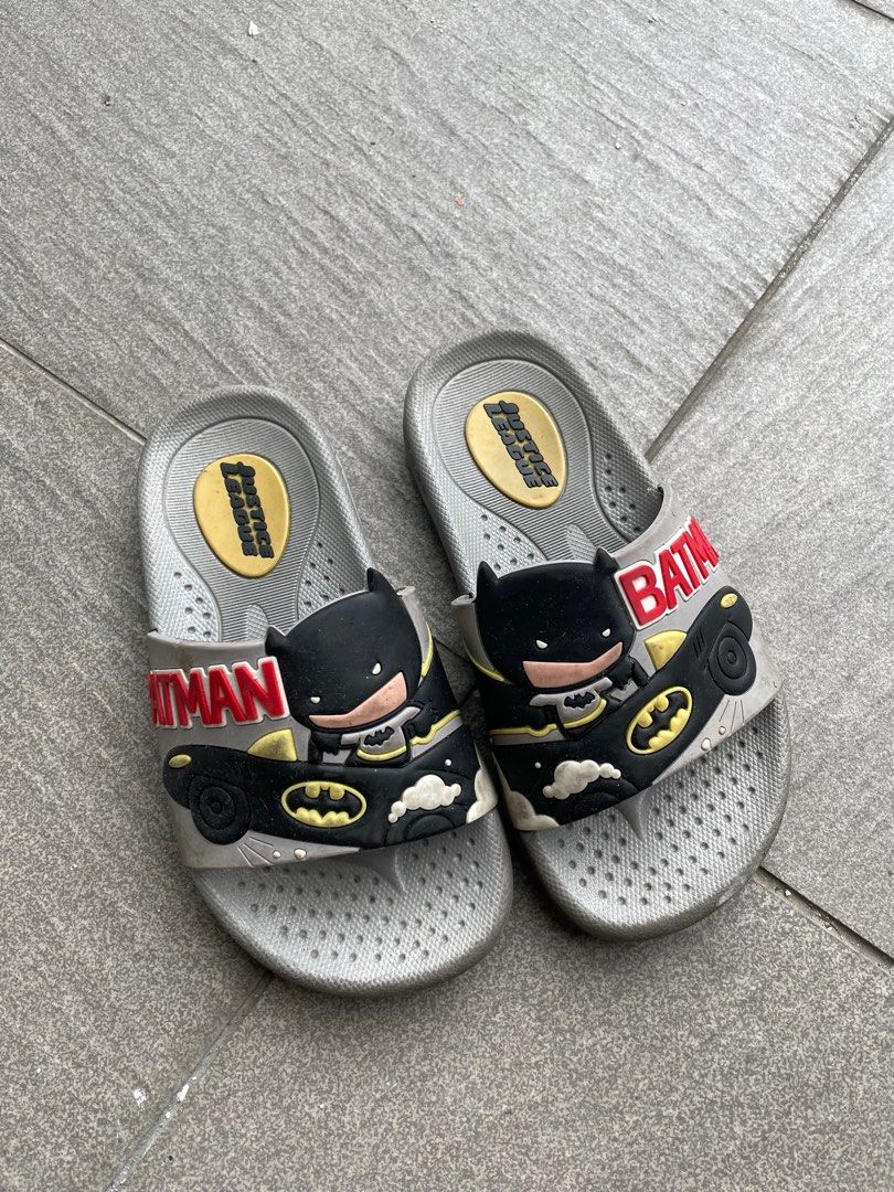 Batman slippers 2025