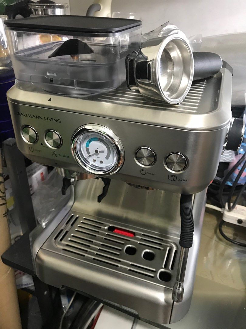 Baumann Living Professional Espresso Machine With Grinder, TV & Home