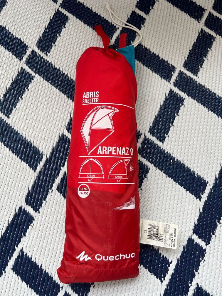 Beach tent Aprenaz Quechua, Sports Equipment, Hiking & Camping on Carousell