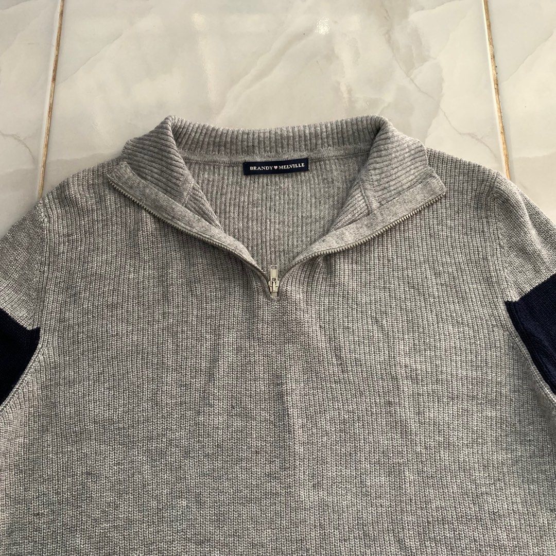 Brandy Melville Casey Sweater Fesyen Wanita Pakaian Wanita Baju Luaran di Carousell