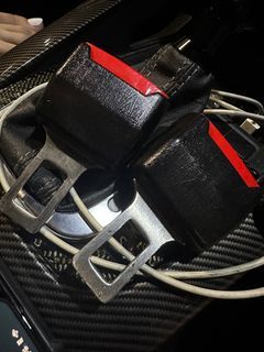 Car seat belt buckle clip