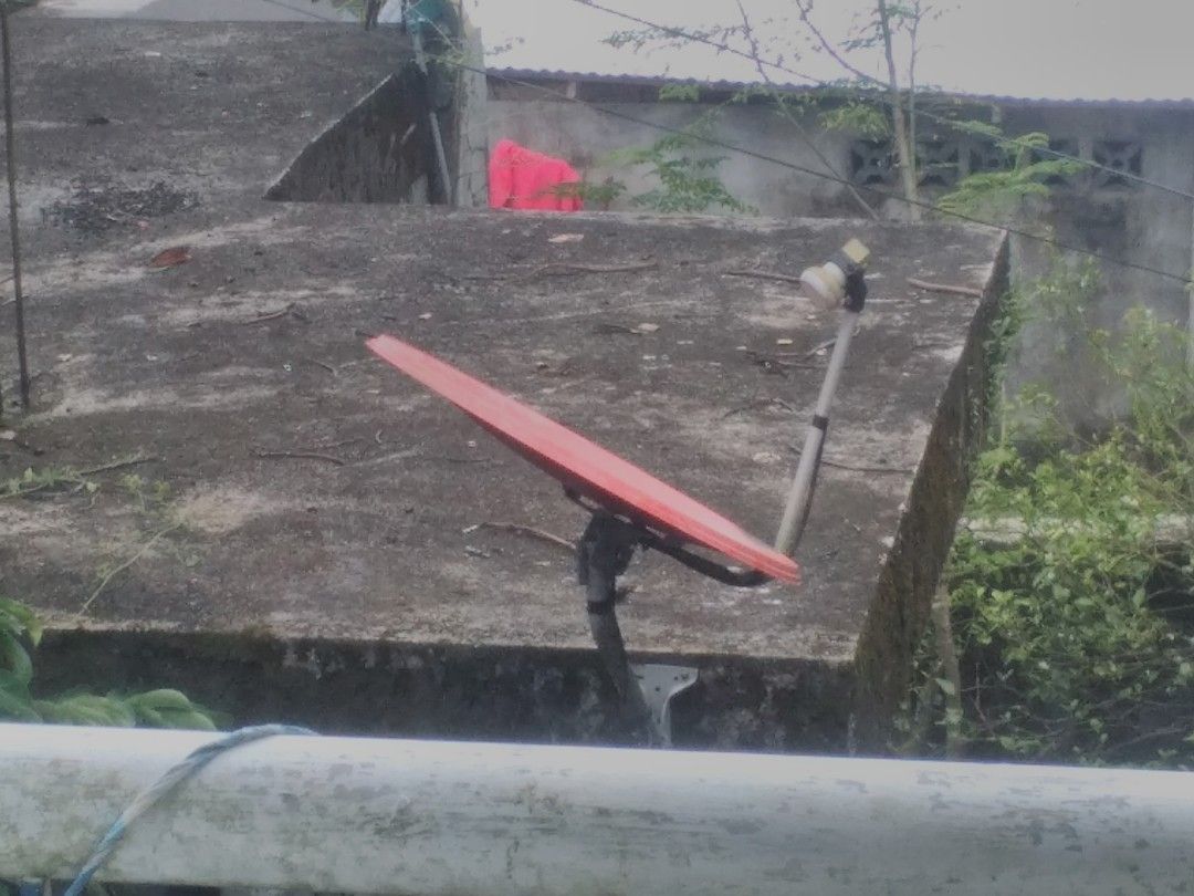 Cignal Dish Cable Antenna and TV Box Unit, TV & Home Appliances, TV