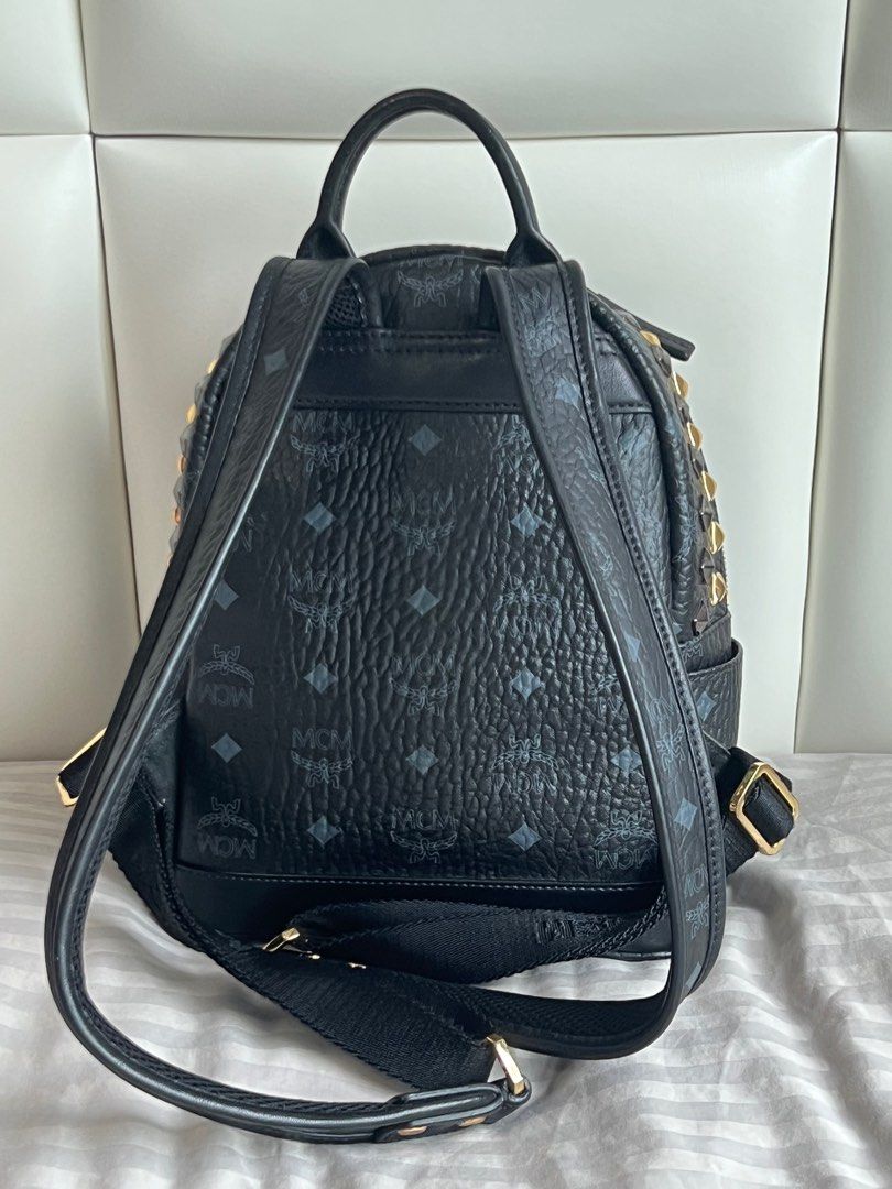 Mcm backpack outlet sale discount