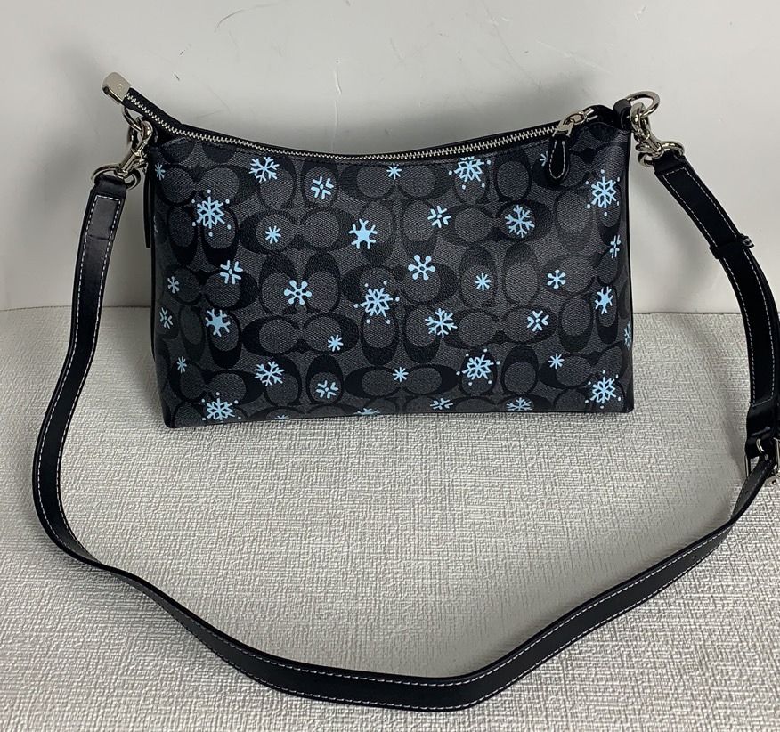 COACH November New Product Snowflake Underarm Bag CE586 Clara large capacity underarm bag floral print Shoulder bag Messenger bag Female bag size