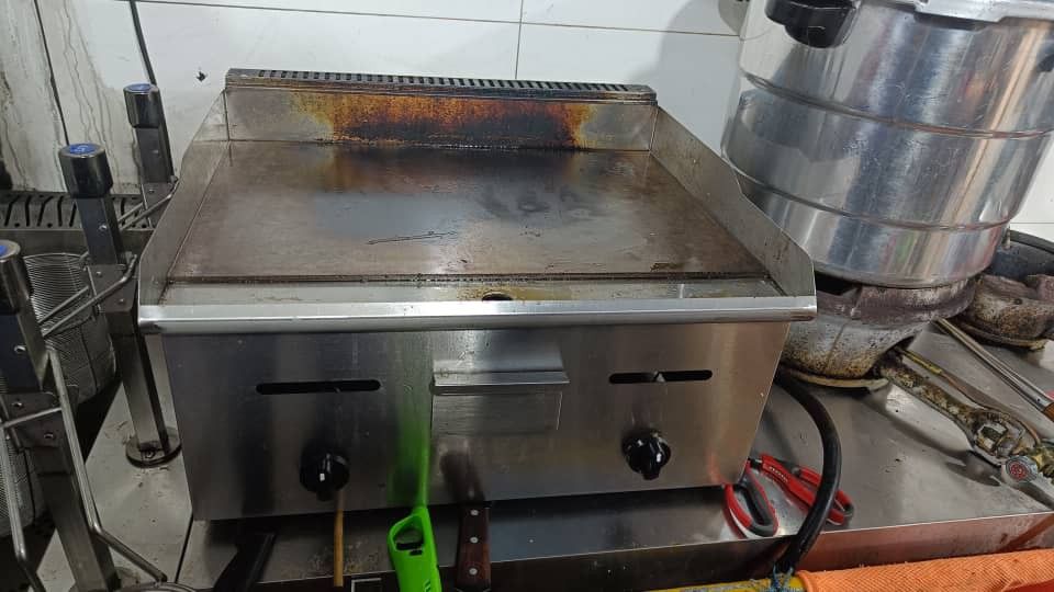Commercial 55cm Gas Hot Plate Griller, TV & Home Appliances, Kitchen Appliances, BBQ, Grills