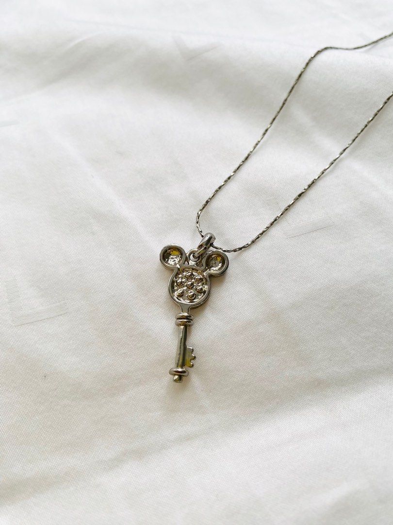 Mickey key shop necklace