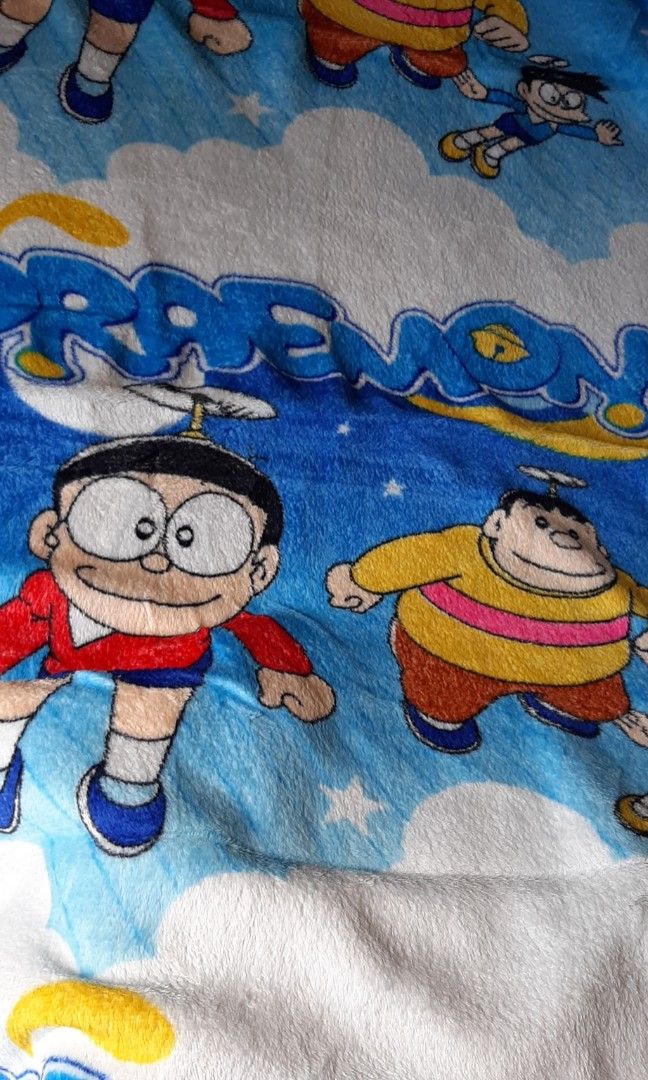 Doraemon Blanket *b5, Furniture & Home Living, Bedding & Towels on
