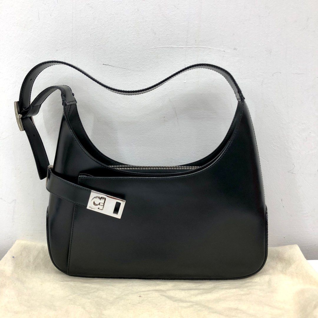 Ferragamo gancini hotsell shoulder bag