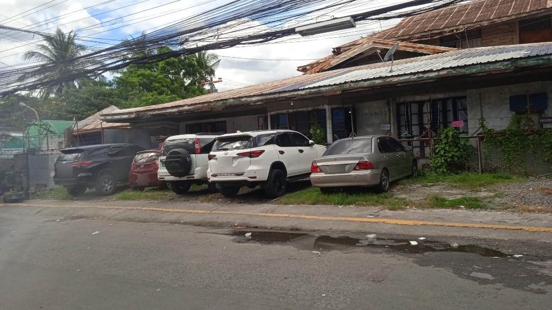FOR SALE! 1,229.5 sqm Commercial Double Corner Lot in San Andres Bukid