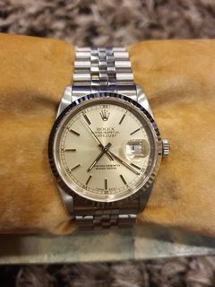 (Category: ) located in . Submitted by karangguni78 (Listing ID 1203239423, Image 1). Description: .