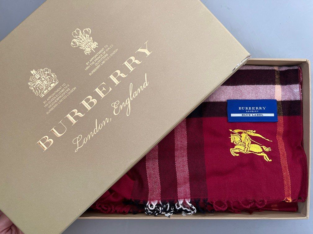 Genuine burberry scarf label new arrivals