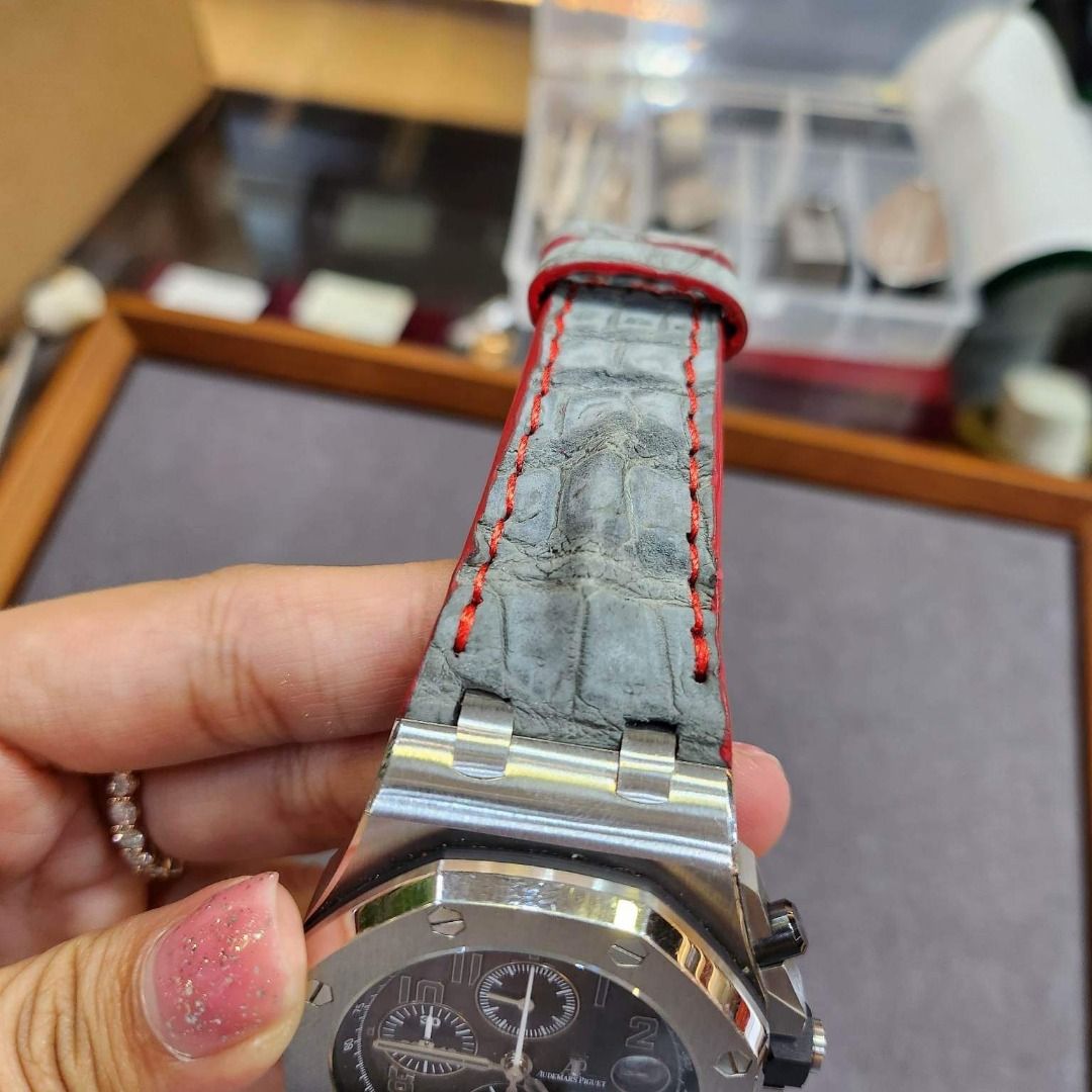 Ap on sale crocodile strap