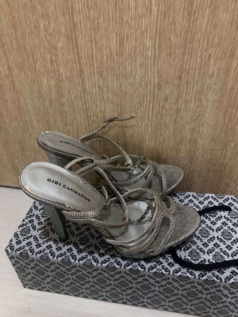 Highheels Silver Gibi shoes, Women's Fashion, Footwear, Heels on Carousell