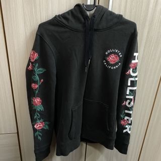 Hollister hoodie rose top