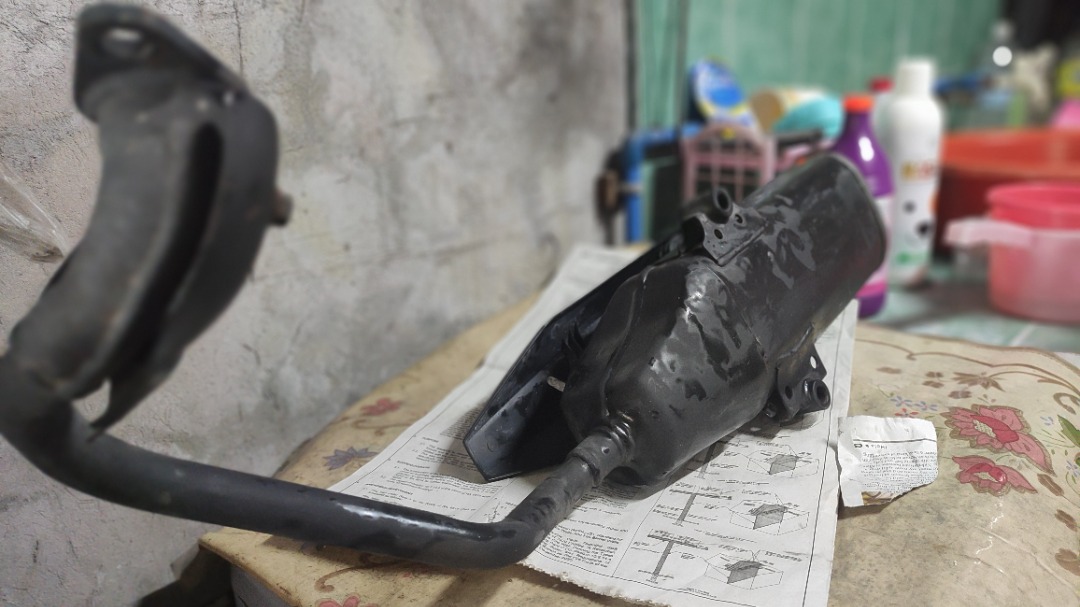 honda click 125i muffler