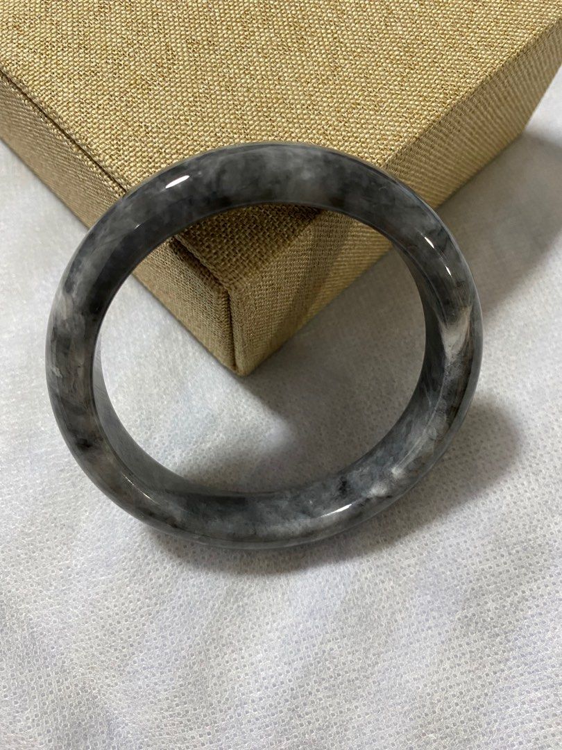 Jade Bangle, Women's Fashion, Jewelry & Organisers, Precious Stones on ...