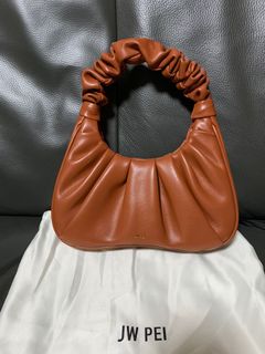 （分類：）位於 。 由 physsss 提交（商品編號 1203293646，圖片 1）。簡介： 。