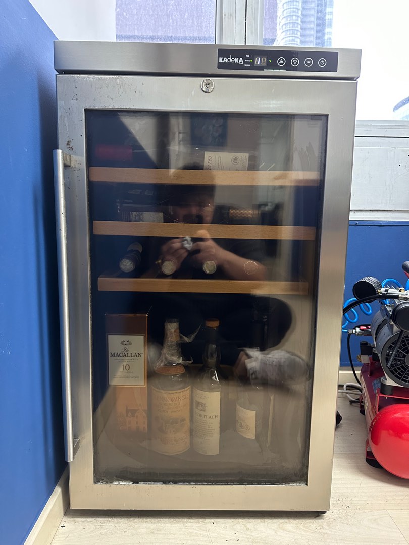 Kadeka Wine Chiller, TV & Home Appliances, Kitchen Appliances, Wine