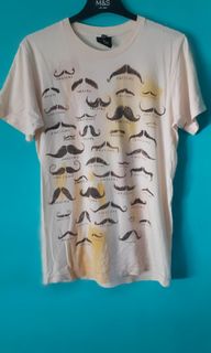 (Kategori: ) berada di . Dikirim oleh second_doollar (ID iklan 1203315870, Gambar 1). Deskripsi: .