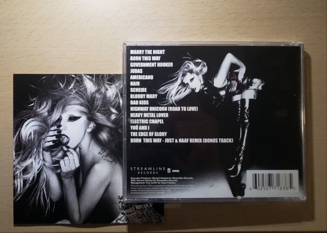 Lady Gaga BORN THIS WAY CD, 興趣及遊戲, 音樂樂器& 配件, 音樂與媒體