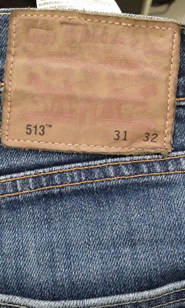 Levis 513 selvedge may konting issue, Men's Fashion, Bottoms, Jeans on  Carousell