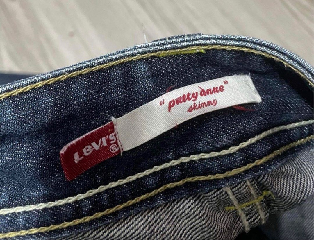 Levi s Patty Anne Blue Skinny Jeans Women s Fashion Bottoms