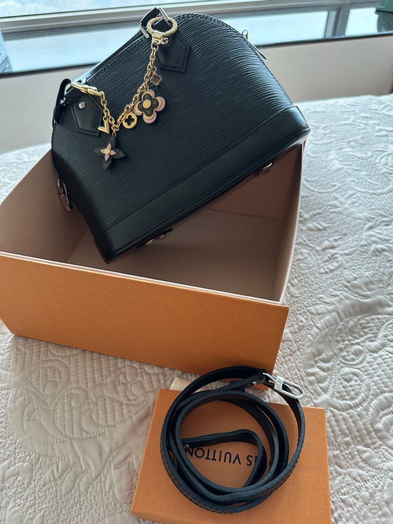 Alma bb bag clearance charm