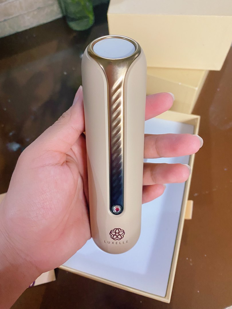 Plasma Treatment Device Luxelle Pureliving Brand by Heart Evangelista