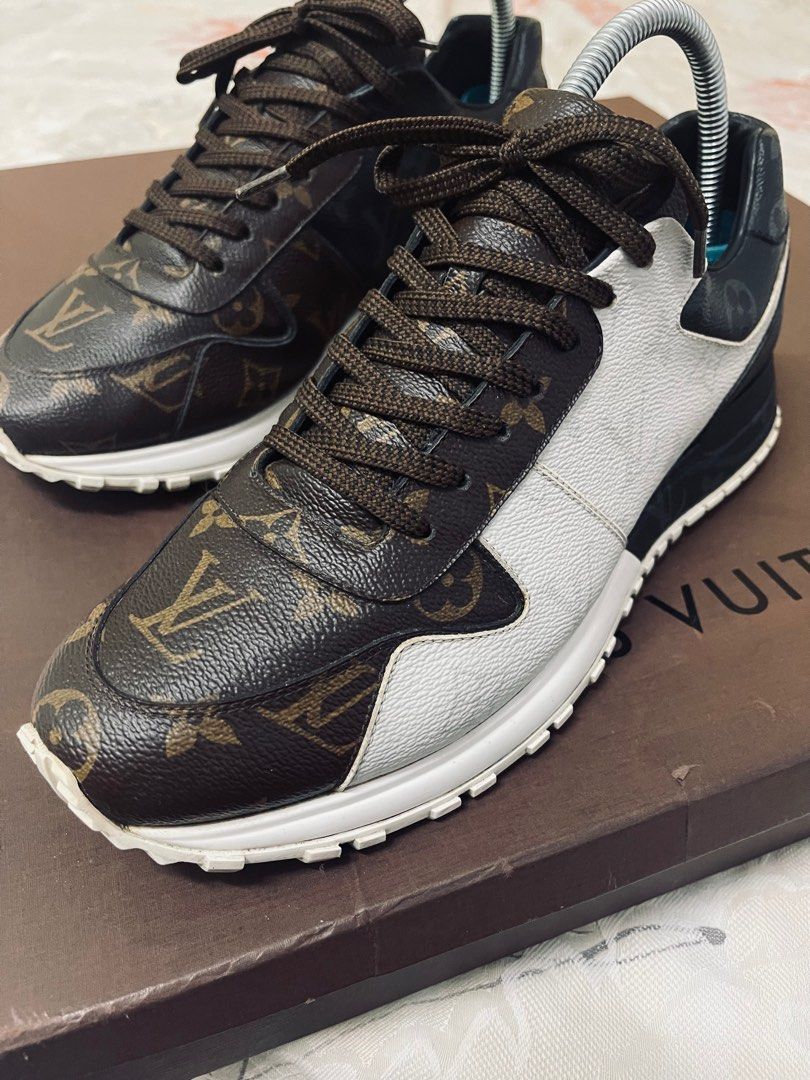 Louis Vuitton - Run Away Sneakers Trainers - Black - Men - Size: 08 - Luxury