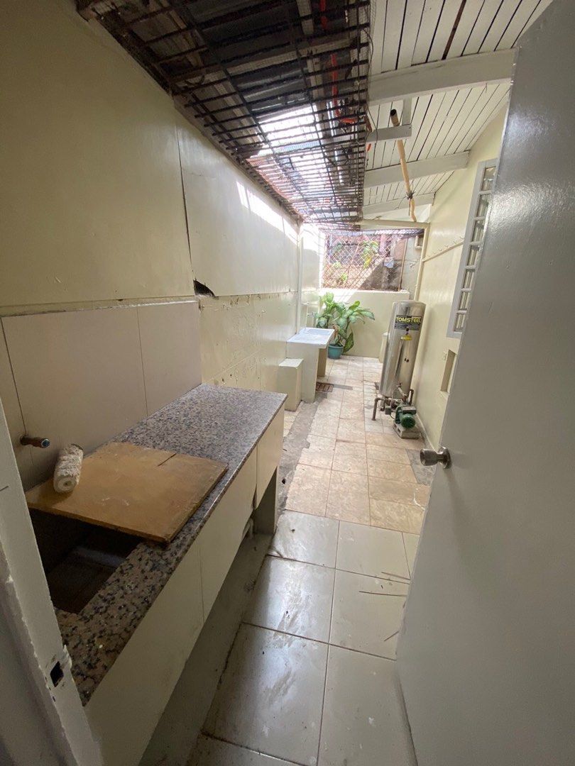 Makati house&lot for SALE good location, Property, For Sale, House