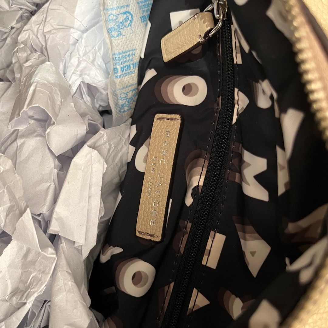 Marc Jacobs M0015021 Women's Pebbled Leather Handbag With Sling, Black:  Handbags