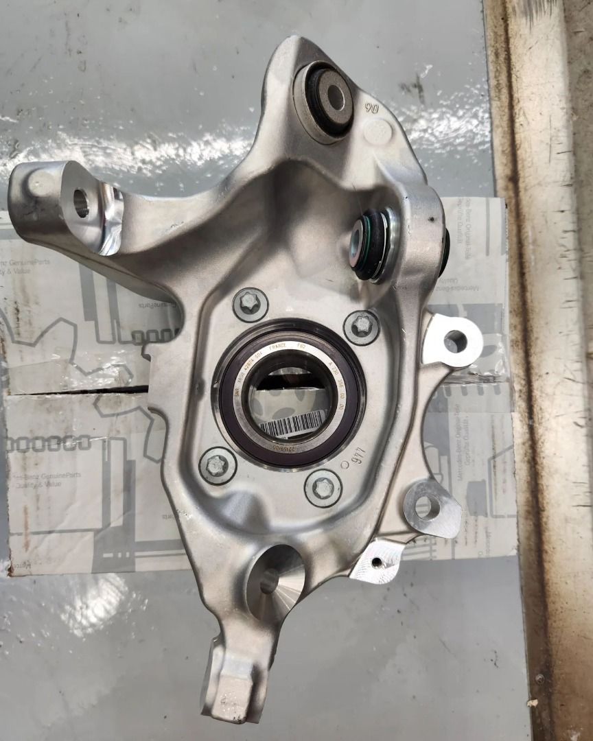 Mercedes-Benz W205 C200 Rear Knuckles, Car Accessories, Car Workshops ...