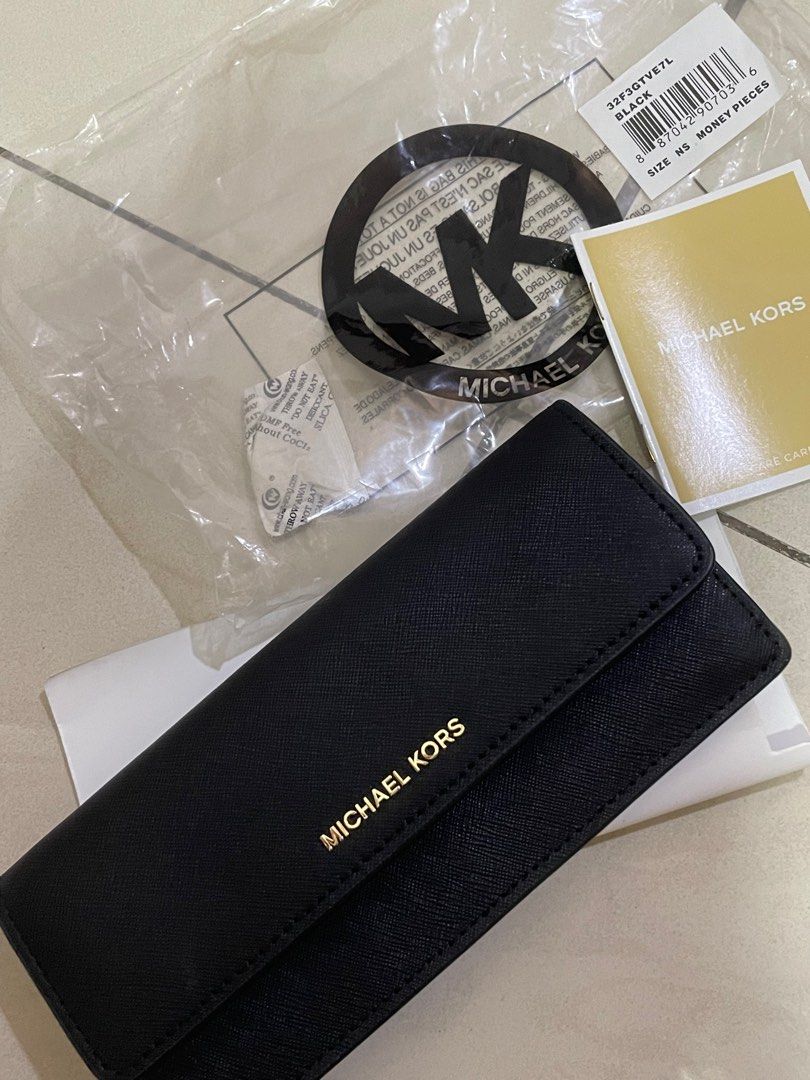 Authentic Michael Kors black purse, Luxury, Bags & Wallets on Carousell