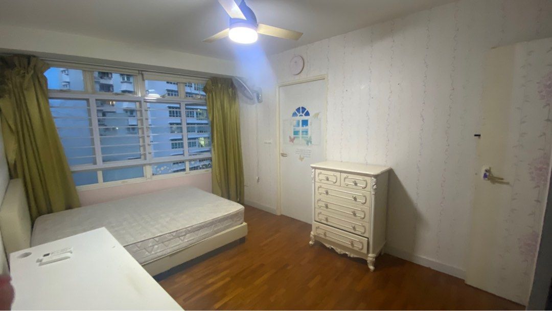 Moving out clearances (bed,sofa,dining table, bookcase, shoe