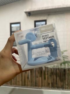 Moyuum baby teether (Authentic)