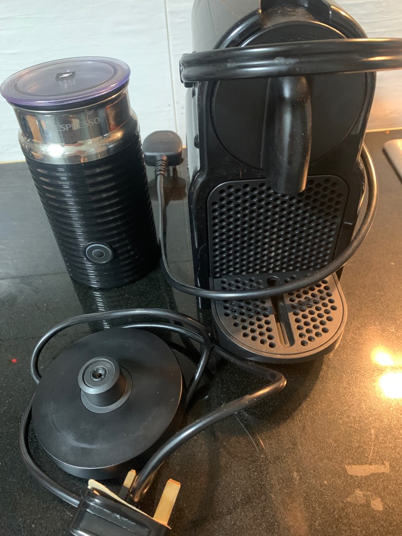 Nespresso coffee machine and milk frother, TV & Home Appliances