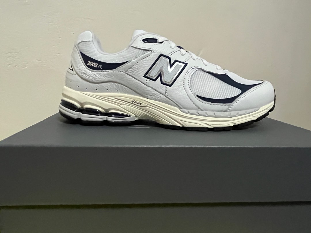 New Balance 2002RHQ, Men's Fashion, Footwear, Sneakers on Carousell