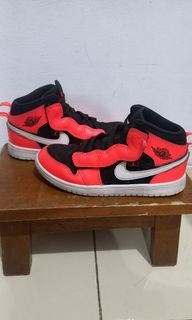 Nike air jordan kids velcro original