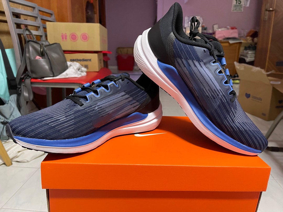 Nike Air Winflo 9, Men's Fashion, Footwear, Sneakers on Carousell